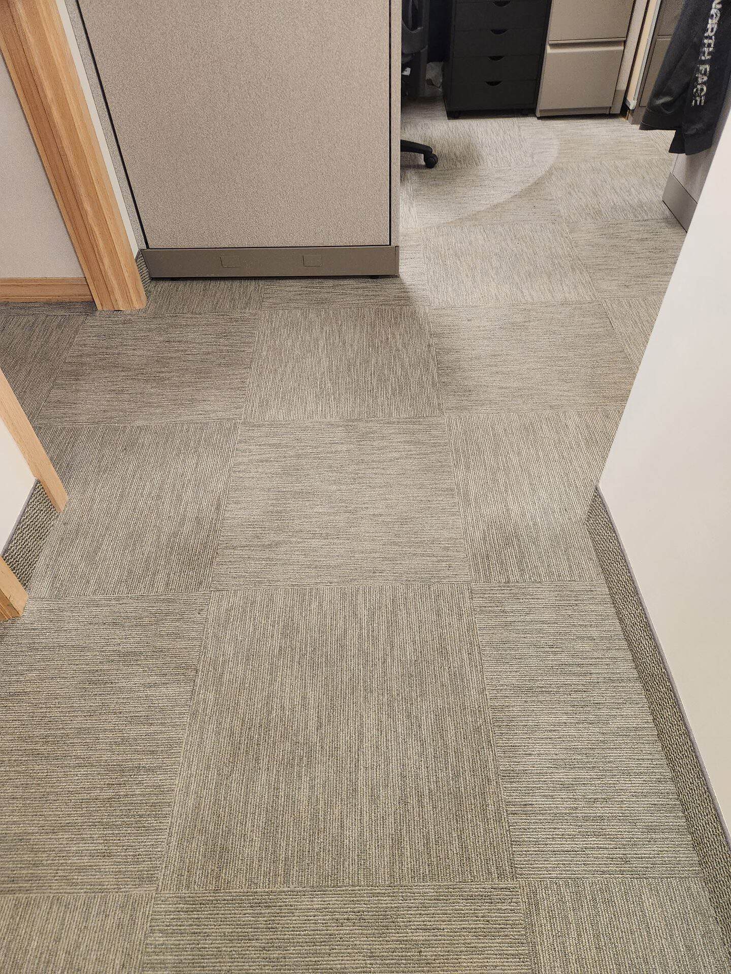 High-traffic hallway carpet in a Twinsburg insurance office after professional cleaning
